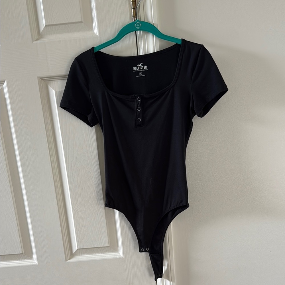 black hollister bodysuit